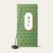 Kyukyodo Incense Wood Kyara Japanese incense sticks (200 sticks) with Atmosphere ceramic incense holder