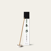 Shoyeido Premium Beckoning Spring Shunyou Japanese incense sticks (15 sticks) with Atmosphere ceramic incense holder